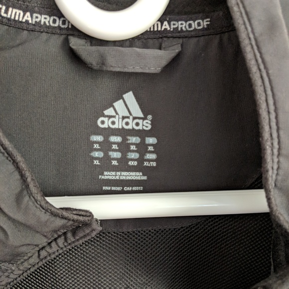 Adidas Climaproof convertible jacket size XL - Picture 2 of 4
